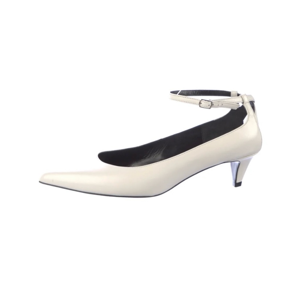 CELINE kitten heels